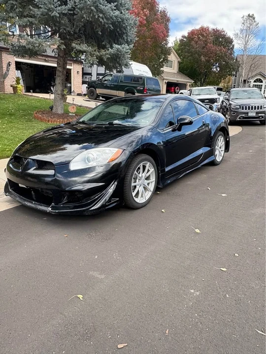 2009 Mitsubishi Eclipse 3rd Gen - Image 3 of 8