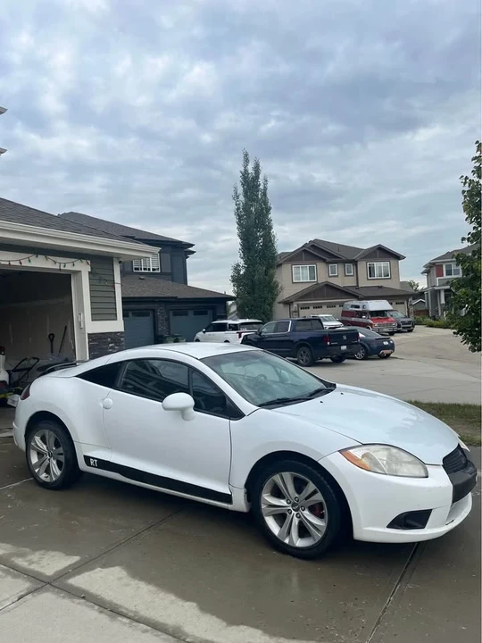 2009 Mitsubishi Eclipse 3rd Gen - Image 2 of 6