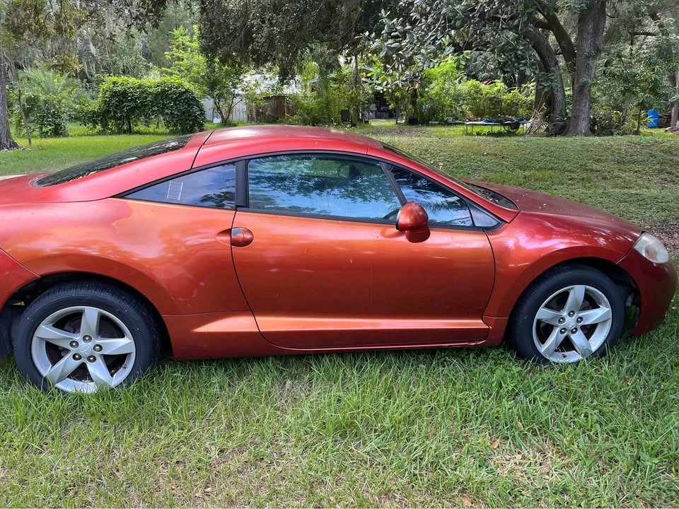 2009 Mitsubishi Eclipse 4th Gen - Image 4 of 5
