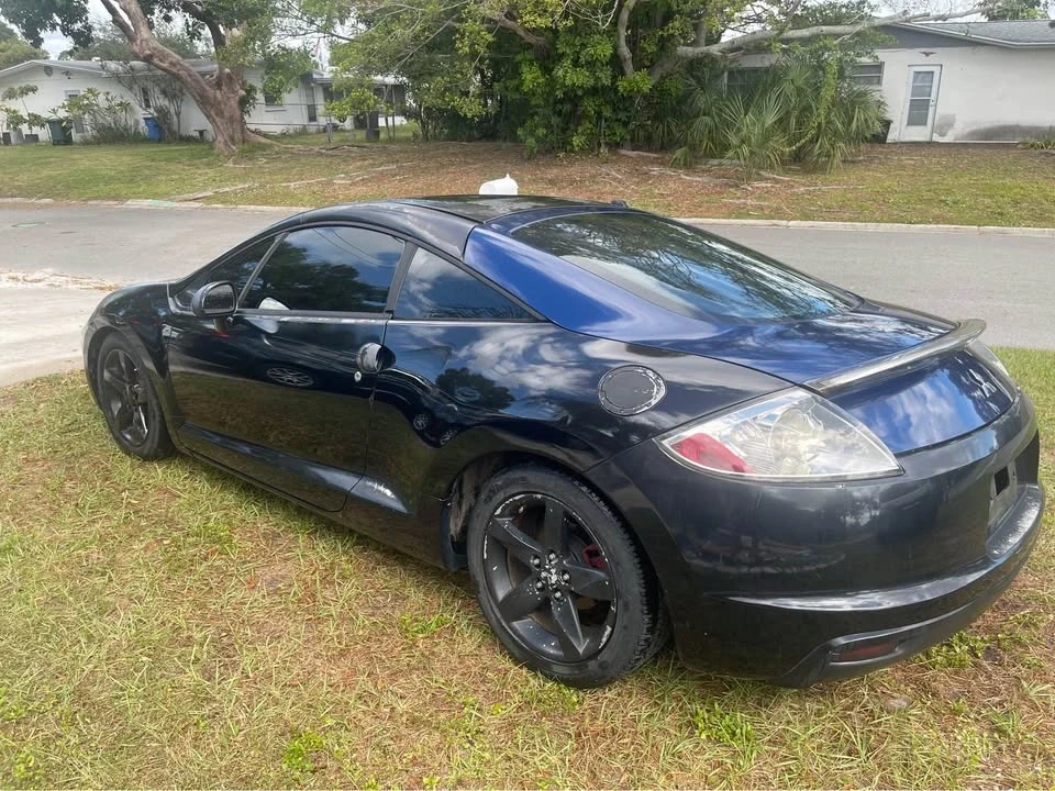 2009 Mitsubishi Eclipse 4th Gen - Image 2 of 10