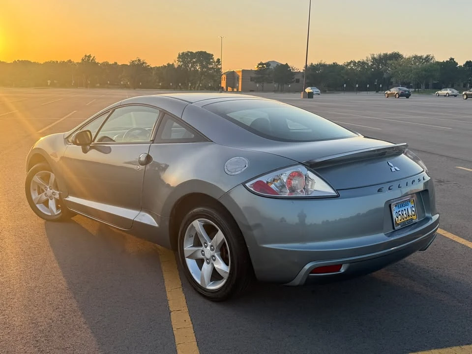 2009 Mitsubishi Eclipse 4th Gen - Image 5 of 14