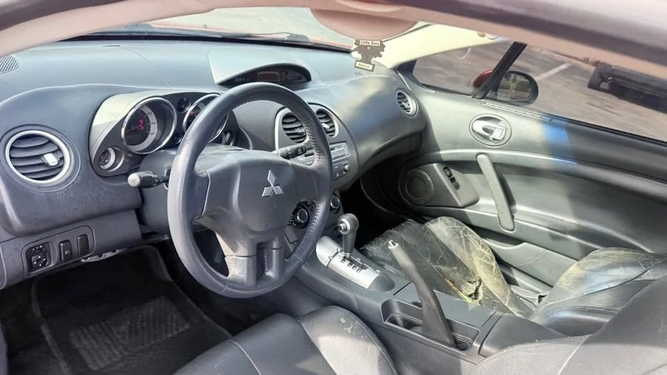 2009 Mitsubishi Eclipse 4th Gen - Image 12 of 19