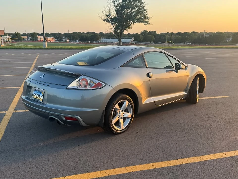 2009 Mitsubishi Eclipse 4th Gen - Image 7 of 14