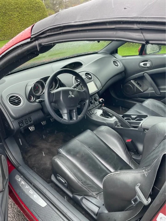 2009 Mitsubishi Eclipse 3rd Gen - Image 6 of 8