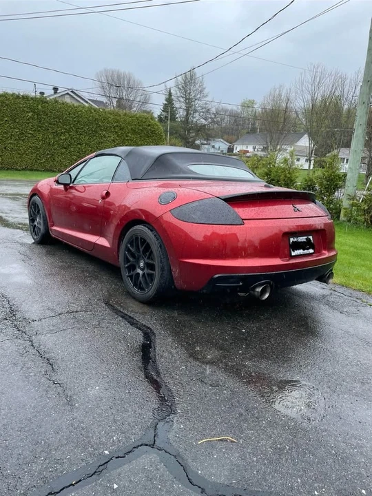 2009 Mitsubishi Eclipse 3rd Gen - Image 5 of 8