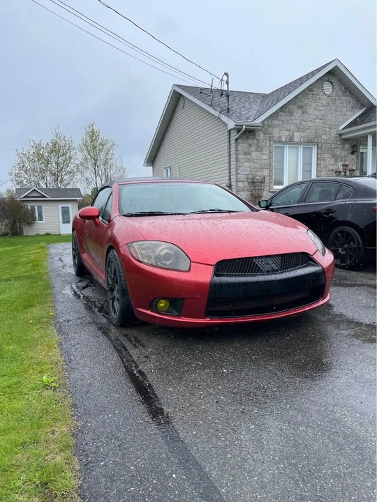 2009 Mitsubishi Eclipse 3rd Gen - Image 2 of 8