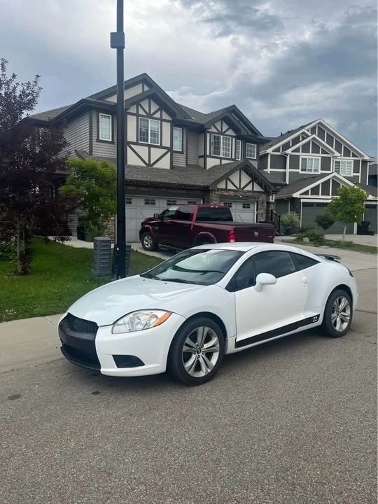 2009 Mitsubishi Eclipse 4th Gen - Image 2 of 5
