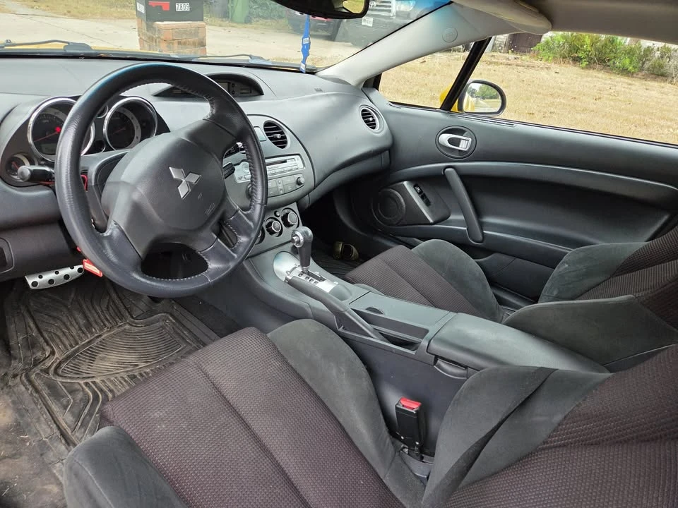 2009 Mitsubishi Eclipse 4th Gen - Image 6 of 9