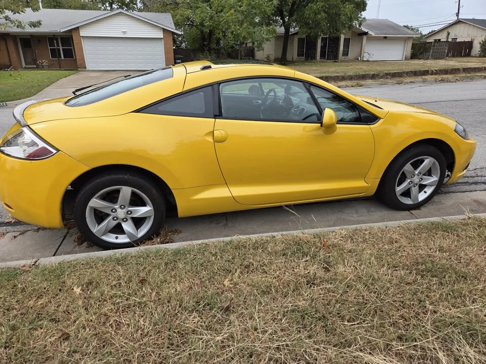 2009 Mitsubishi Eclipse 4th Gen - Image 3 of 9