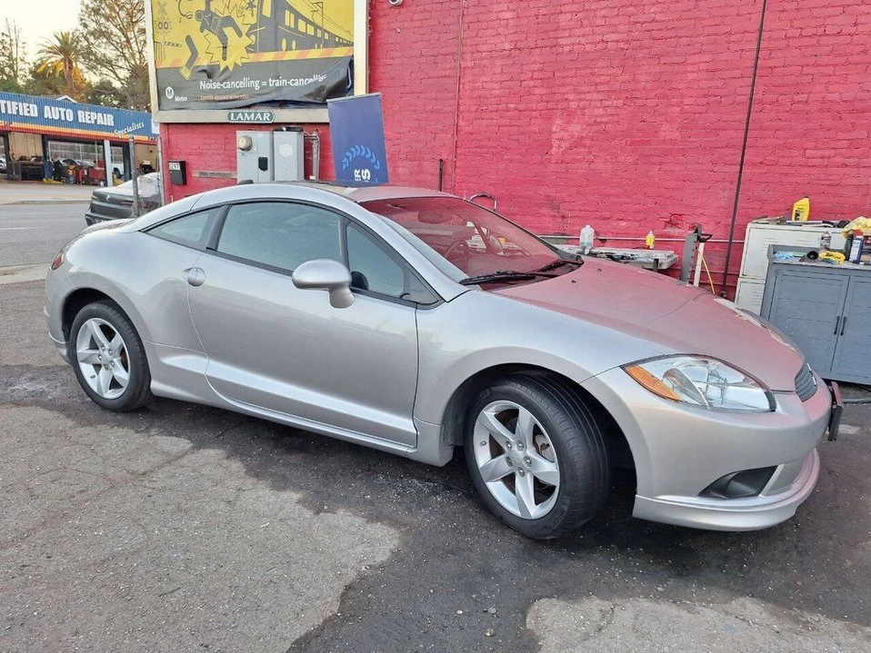 2009 Mitsubishi Eclipse 4th Gen - Image 9 of 18