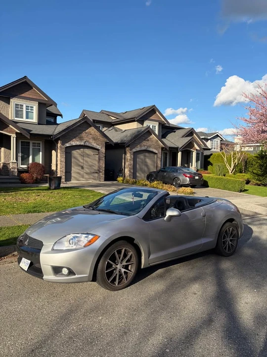 2009 Mitsubishi Eclipse 4th Gen - Image 4 of 10
