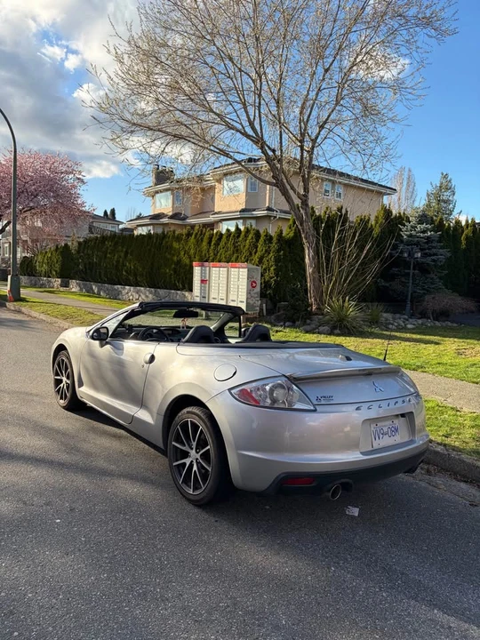 2009 Mitsubishi Eclipse 4th Gen - Image 2 of 10