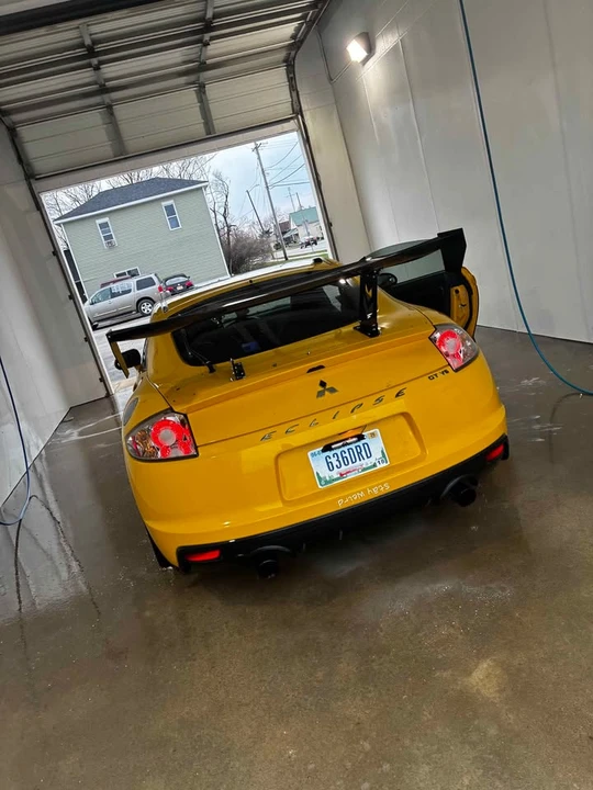 2009 Mitsubishi Eclipse 4th Gen - Image 2 of 2