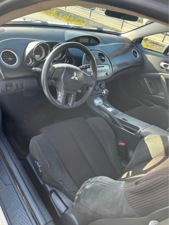 2009 Mitsubishi Eclipse 4th Gen - Image 6 of 8