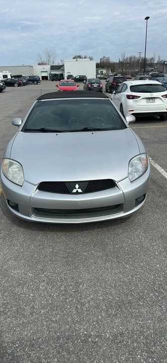 2009 Mitsubishi Eclipse 4th Gen - Image 2 of 4