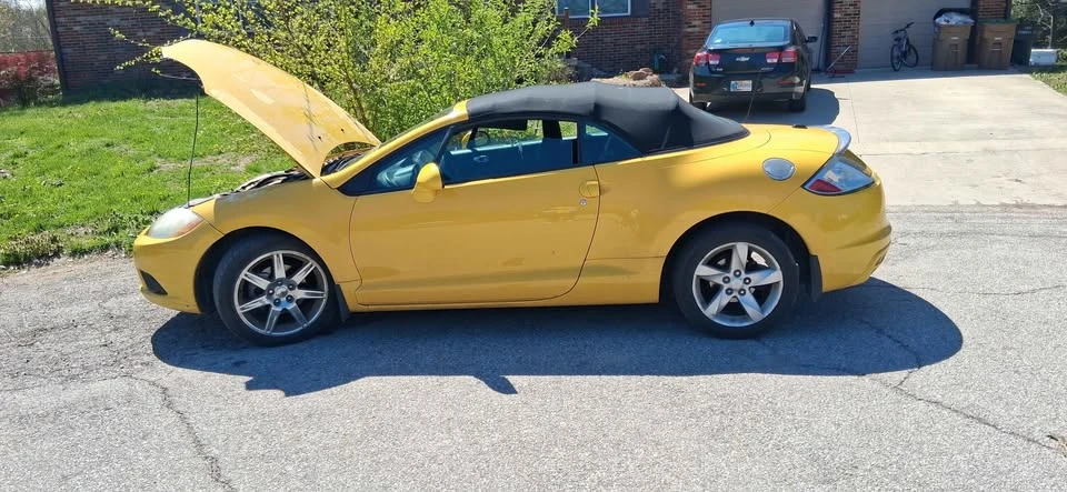 2009 Mitsubishi Eclipse 4th Gen - Image 4 of 8