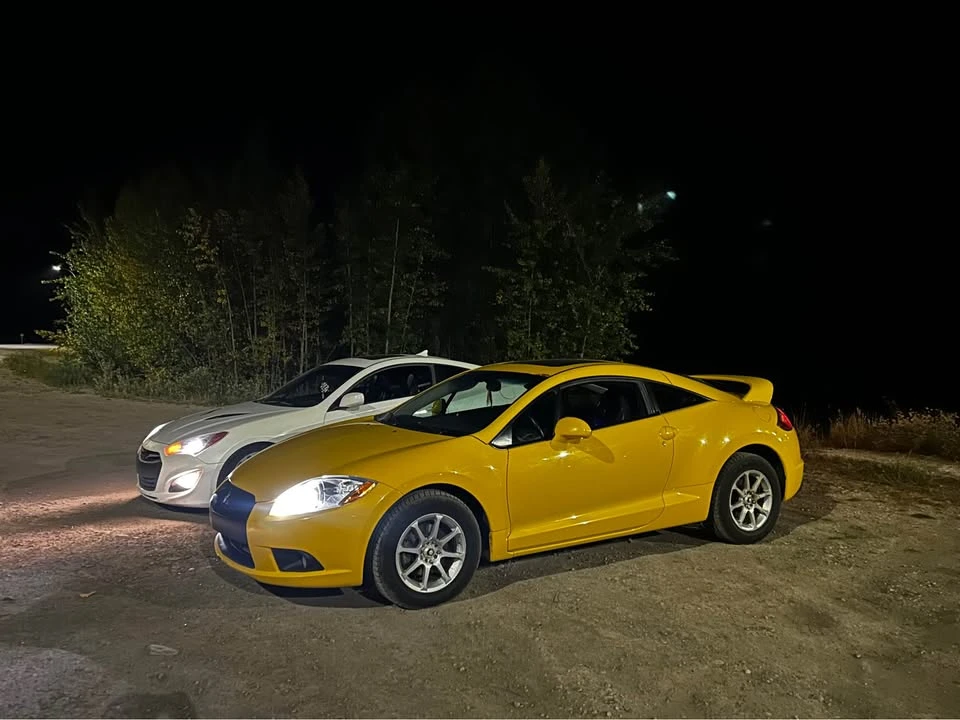 2009 Mitsubishi Eclipse 4th Gen - Image 2 of 3