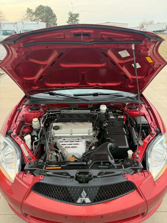 2009 Mitsubishi Eclipse 4th Gen - Image 9 of 16