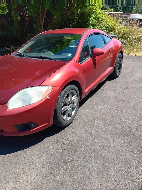 2009 Mitsubishi Eclipse 4th Gen - Image 4 of 4