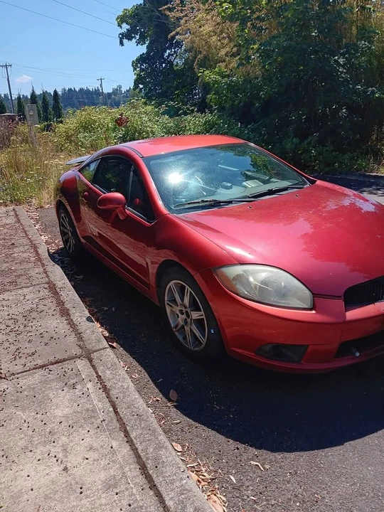 2009 Mitsubishi Eclipse 4th Gen - Image 2 of 4