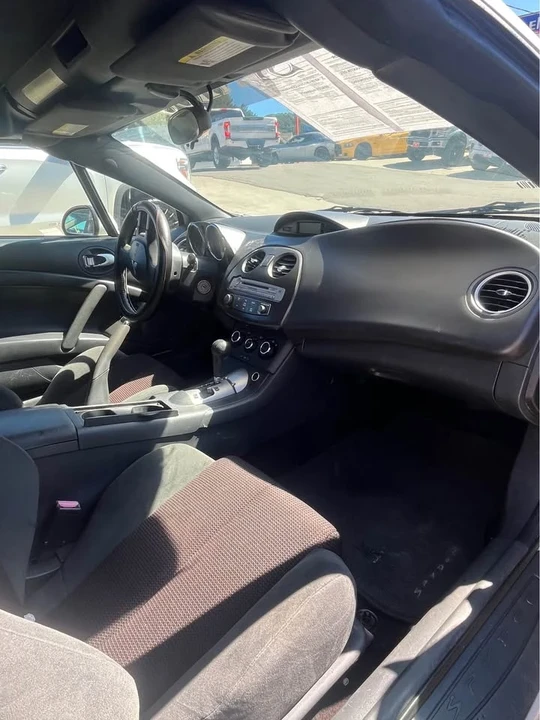 2009 Mitsubishi Eclipse 3rd Gen - Image 6 of 10