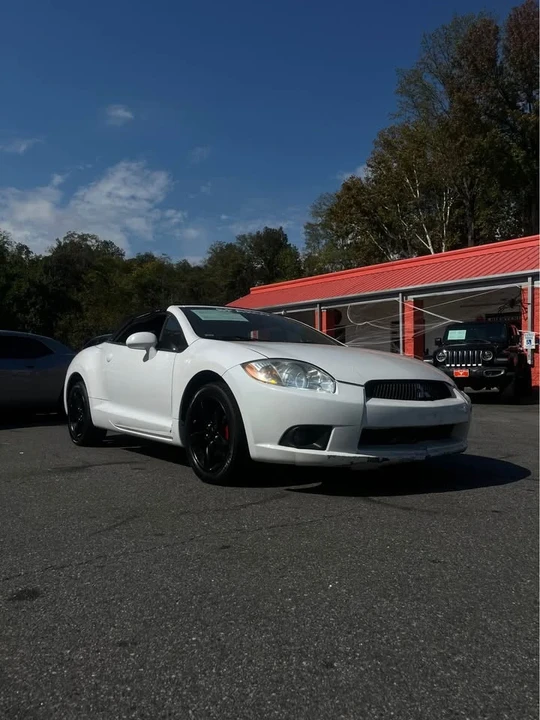 2009 Mitsubishi Eclipse 3rd Gen - Image 2 of 14