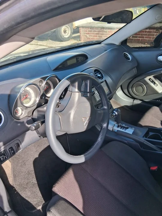 2009 Mitsubishi Eclipse 3rd Gen - Image 3 of 9