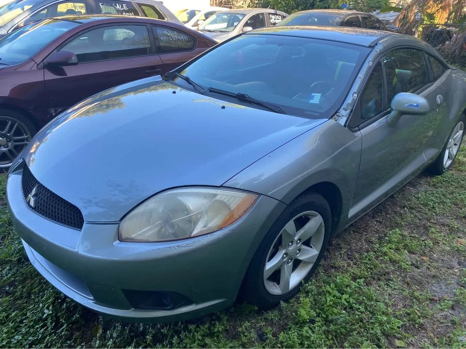 2009 Mitsubishi Eclipse 4th Gen - Image 2 of 9