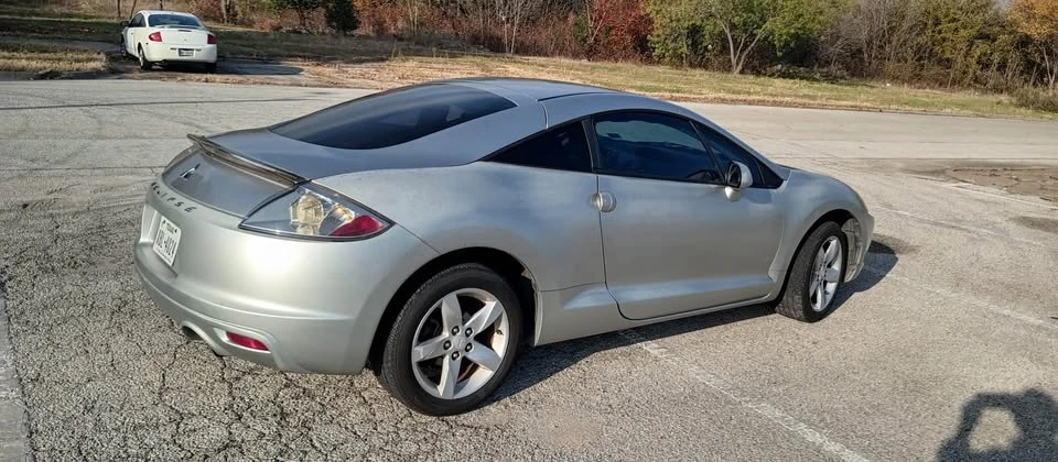 2009 Mitsubishi Eclipse 3rd Gen - Image 2 of 5