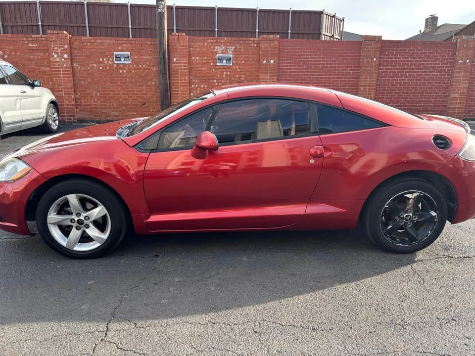 2009 Mitsubishi Eclipse 4th Gen - Image 4 of 14