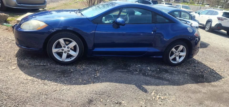 2009 Mitsubishi Eclipse 4th Gen - Image 4 of 10