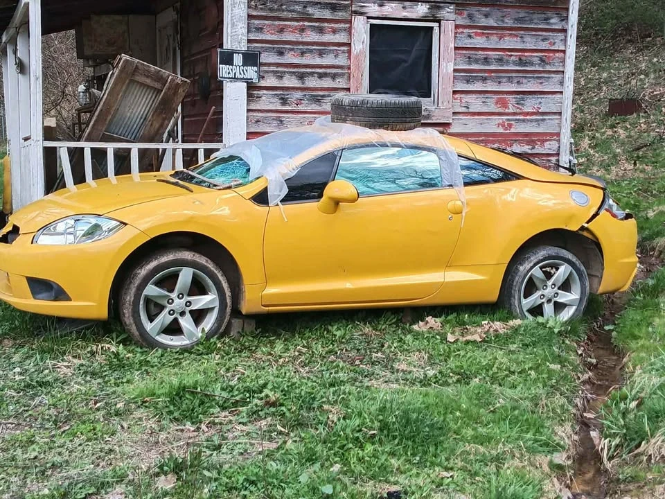 2009 Mitsubishi Eclipse 4th Gen - Image 2 of 8