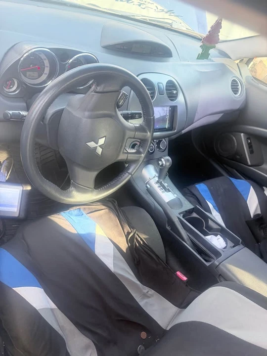 2009 Mitsubishi Eclipse 4th Gen - Image 3 of 4