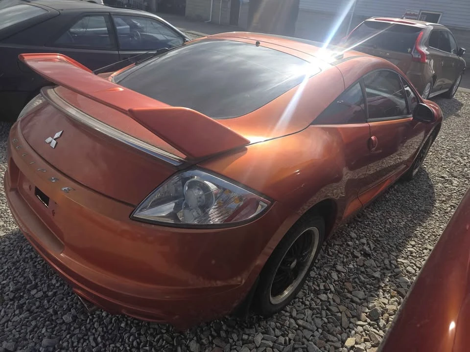 2009 Mitsubishi Eclipse 4th Gen - Image 4 of 4