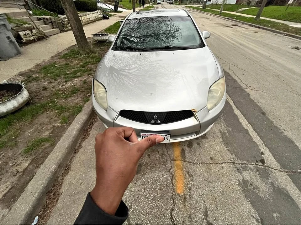 2009 Mitsubishi Eclipse 4th Gen - Image 2 of 12