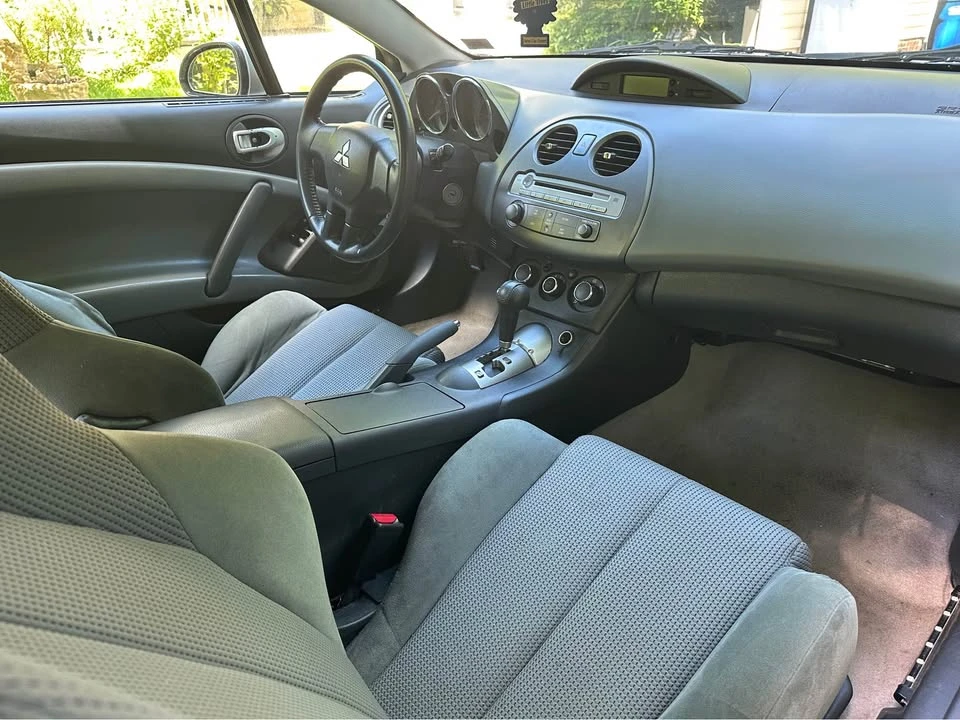 2009 Mitsubishi Eclipse 4th Gen - Image 4 of 6