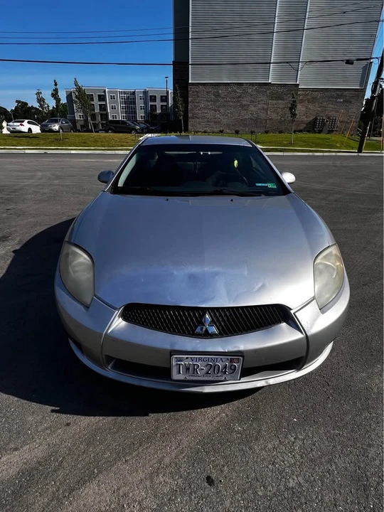2009 Mitsubishi Eclipse 4th Gen - Image 2 of 10