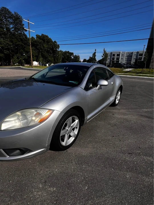 2009 Mitsubishi Eclipse 4th Gen - Image 4 of 10