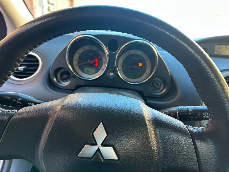2009 Mitsubishi Eclipse 4th Gen - Image 7 of 9