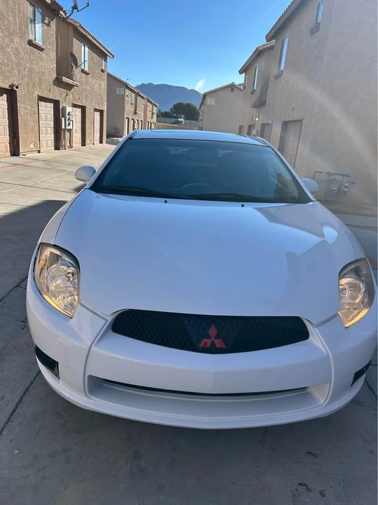 2009 Mitsubishi Eclipse 4th Gen - Image 2 of 9