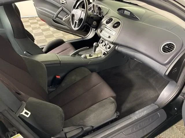 2009 Mitsubishi Eclipse 4th Gen - Image 8 of 11