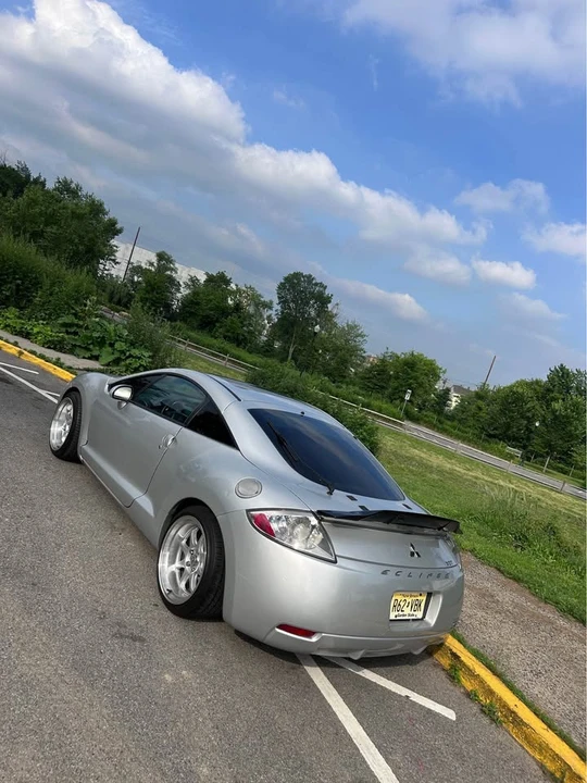 2009 Mitsubishi Eclipse 4th Gen - Image 4 of 4