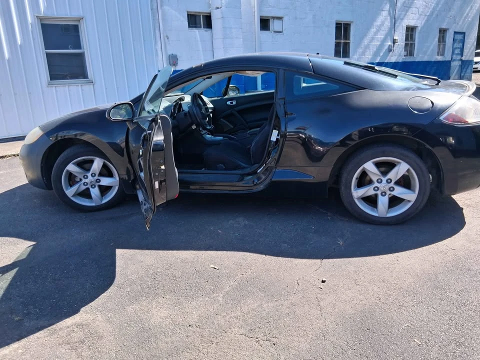2009 Mitsubishi Eclipse 3rd Gen - Image 4 of 8