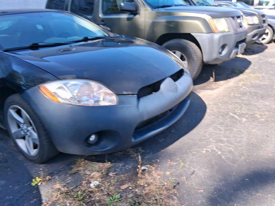 2009 Mitsubishi Eclipse 3rd Gen - Image 3 of 8