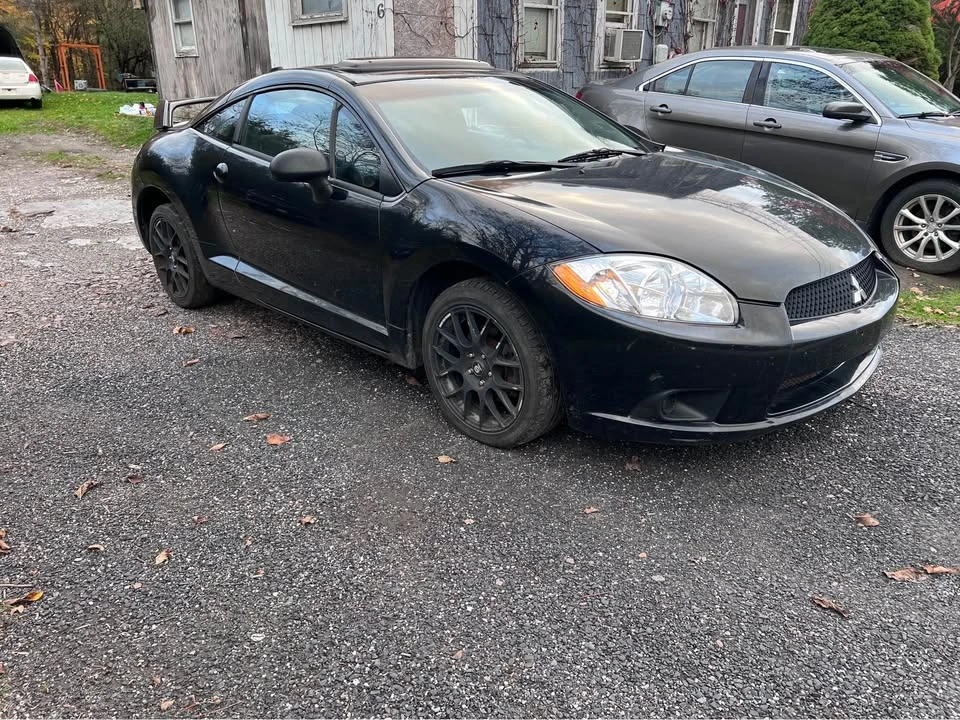 2009 Mitsubishi Eclipse 3rd Gen - Image 3 of 17