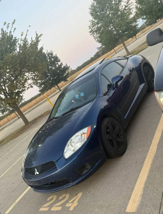 2009 Mitsubishi Eclipse 4th Gen - Image 3 of 6