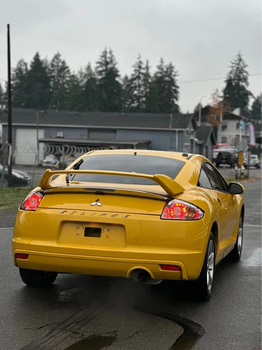 2009 Mitsubishi Eclipse 4th Gen - Image 3 of 12
