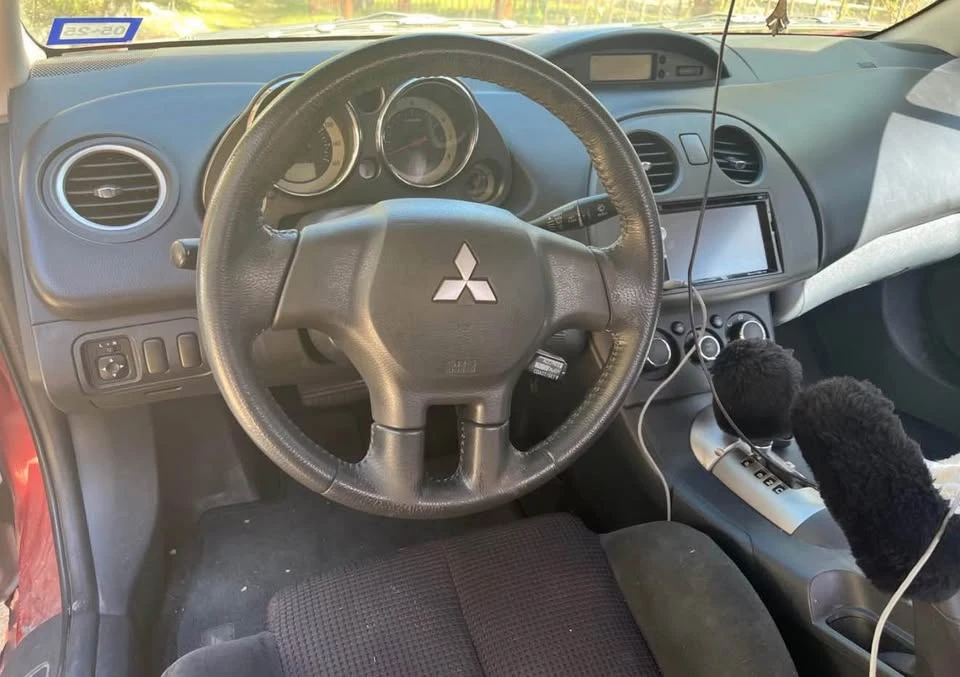 2009 Mitsubishi Eclipse 4th Gen - Image 6 of 8
