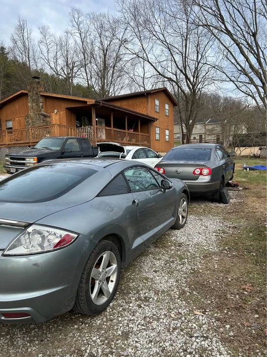 2009 Mitsubishi Eclipse 3rd Gen - Image 3 of 11