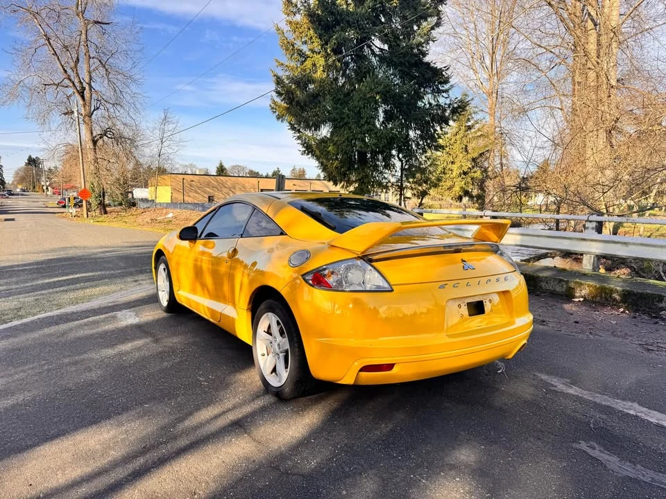 2009 Mitsubishi Eclipse 4th Gen - Image 4 of 12